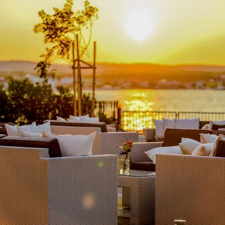 Sunset-16 By Interhome Vir