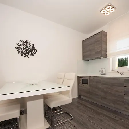 Sunset-16 By Interhome Appartement *